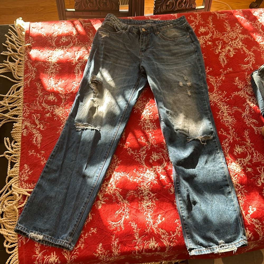 Flamingo distressed boyfriend wide leg denim!